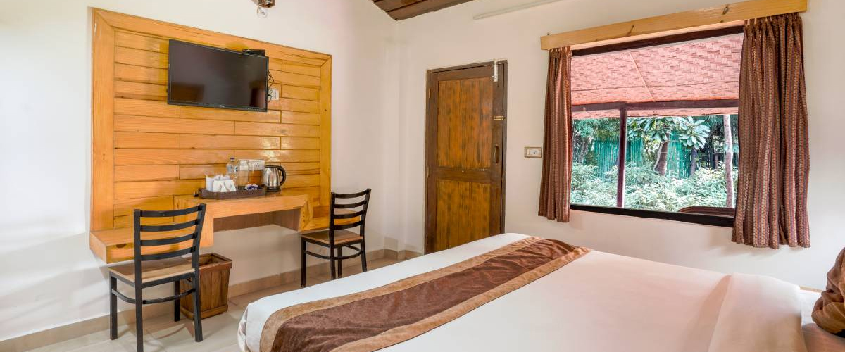 Swimming Pool at Ashoka Tiger Trail Resort